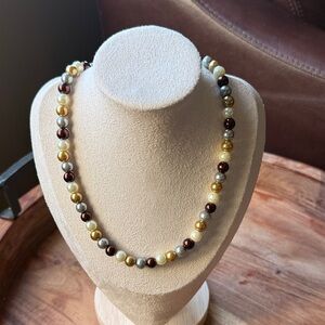 Classic Multi-Color faux Pearl Necklace - Women Jewelry